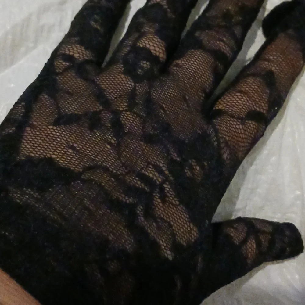 Skims lace stretch gloves